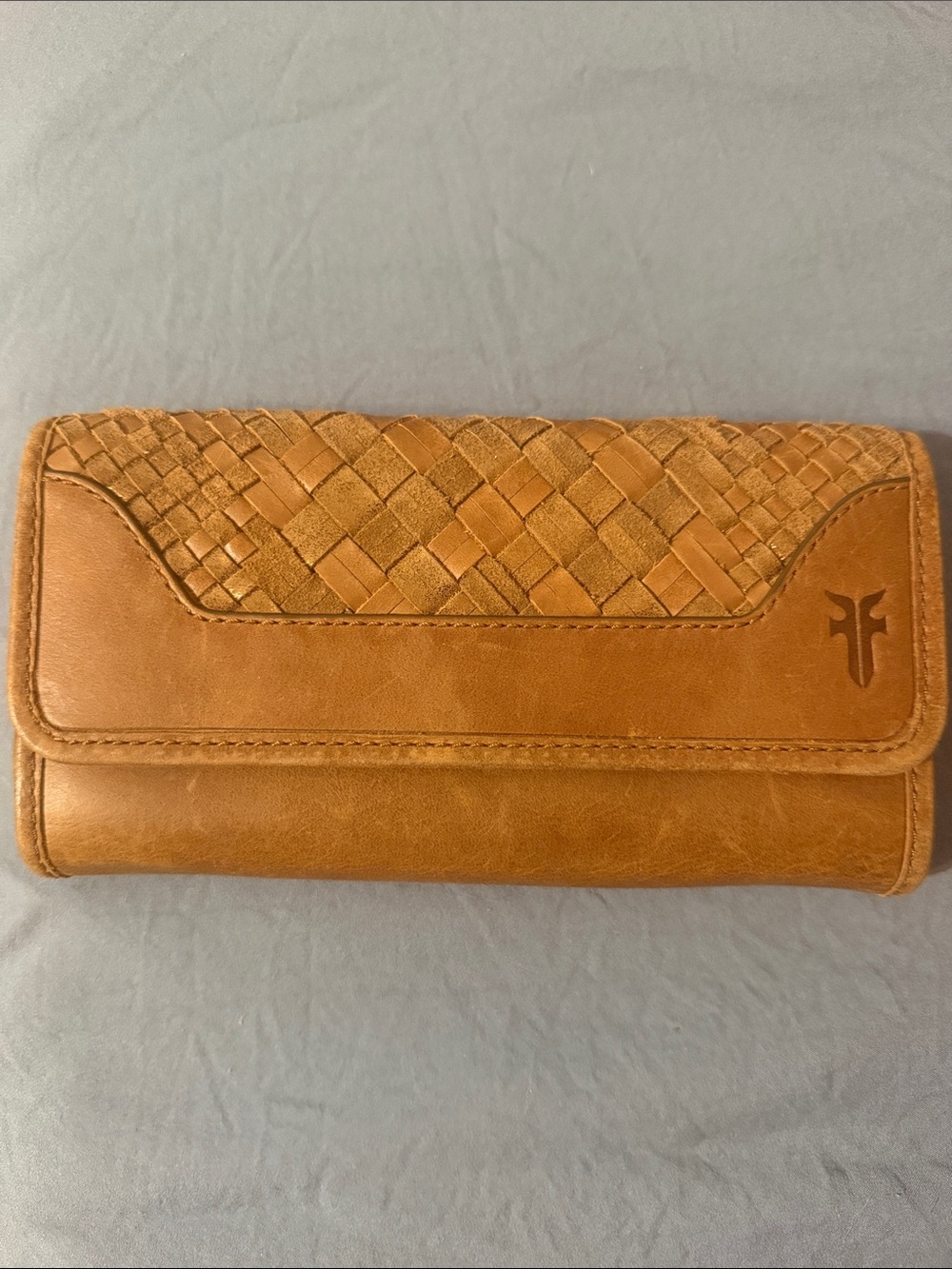 Frye Woven Leather Wallet – Cognac Brown